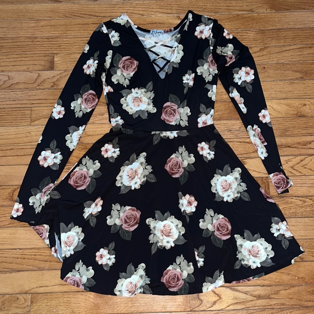 Floral long sleeve dress
